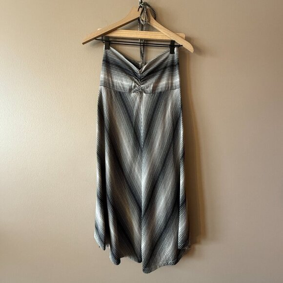 Women's S Patagonia Kamala Convertible Dress/Skirt Black & White Chevron - Picture 3 of 11
